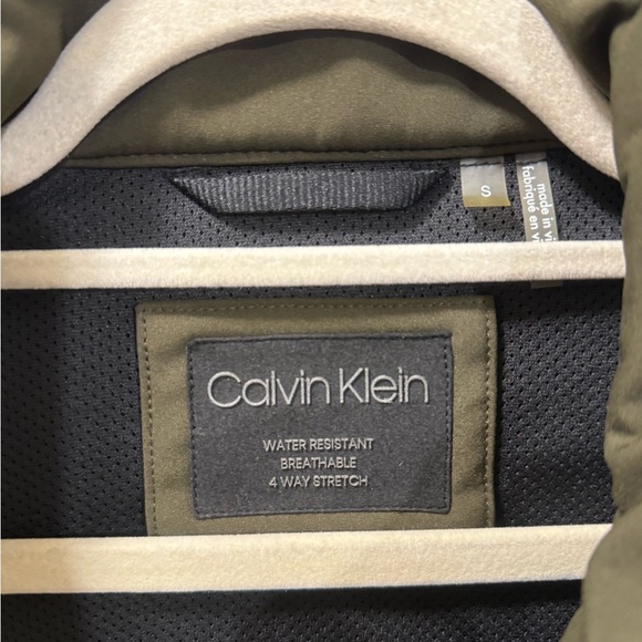 Calvin Klein Men's Soft Shell 4-way Stretch Jacket - Picture 6 of 8